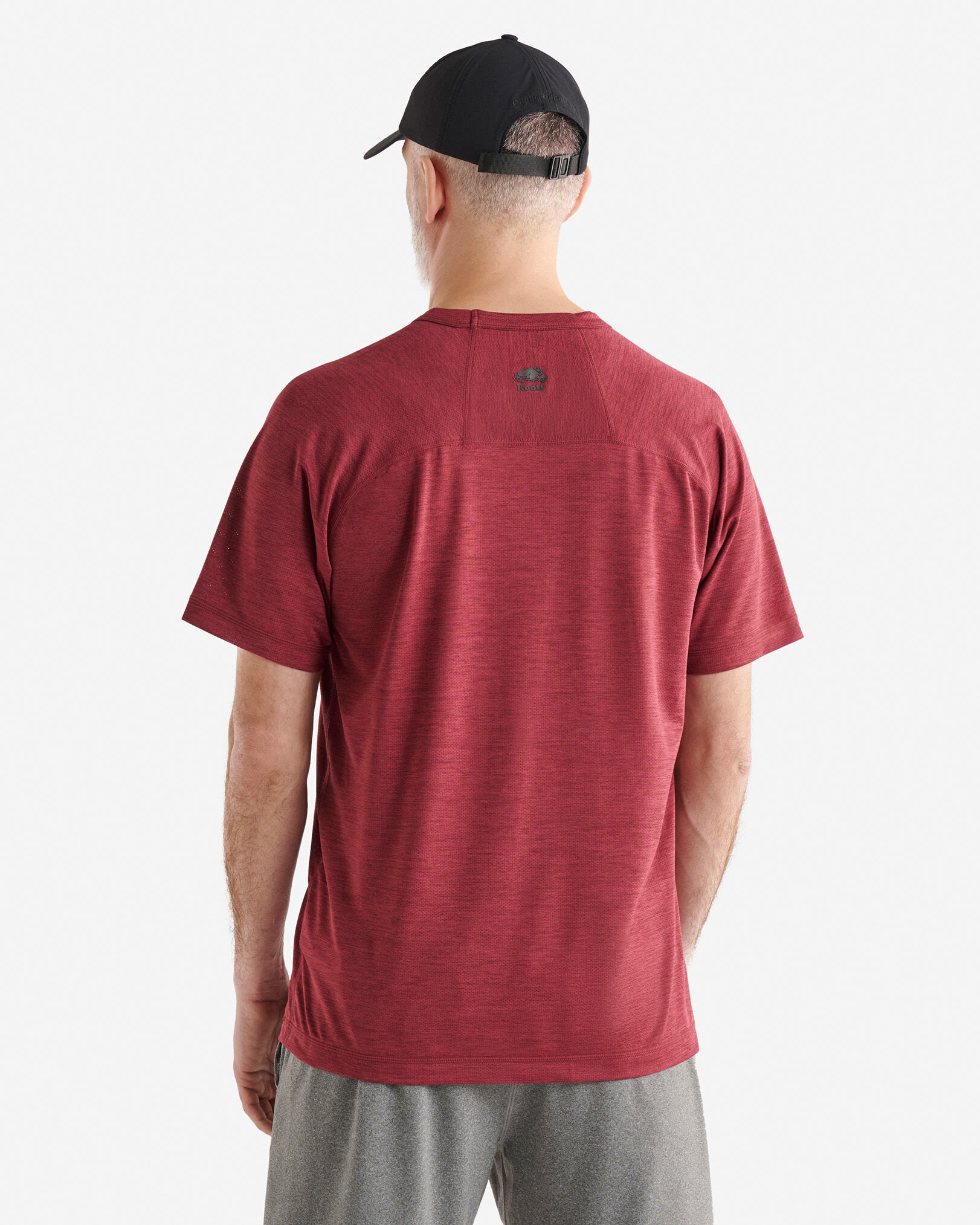 T-shirt sport en tricot léger