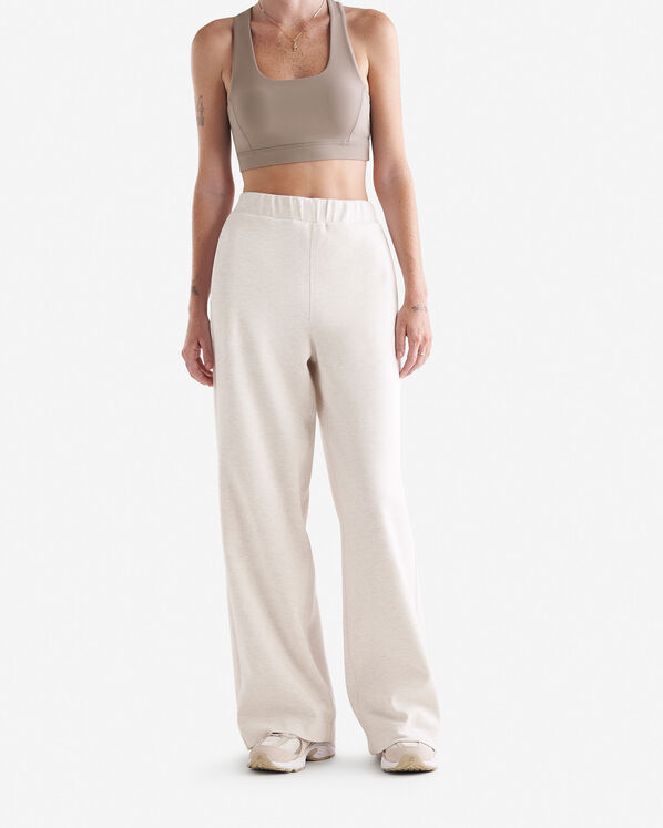 Recover Essential Wide Leg Sweatpant