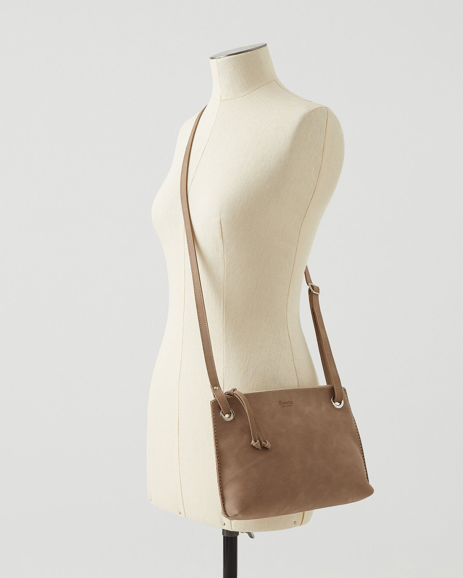 Edie bag roots store