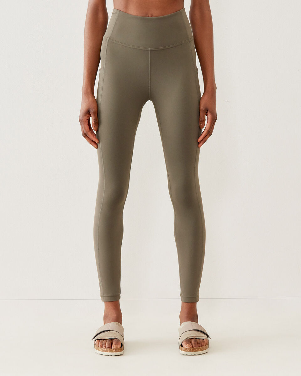Journey Pocket Legging