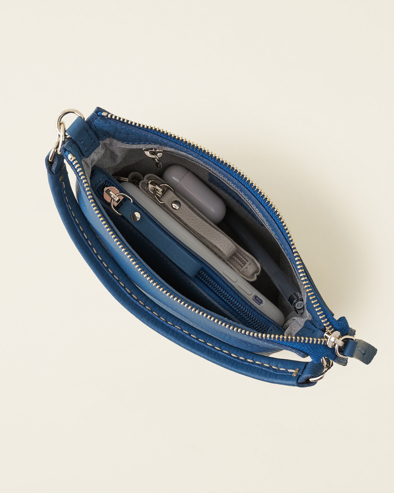 Roots shop ella bag