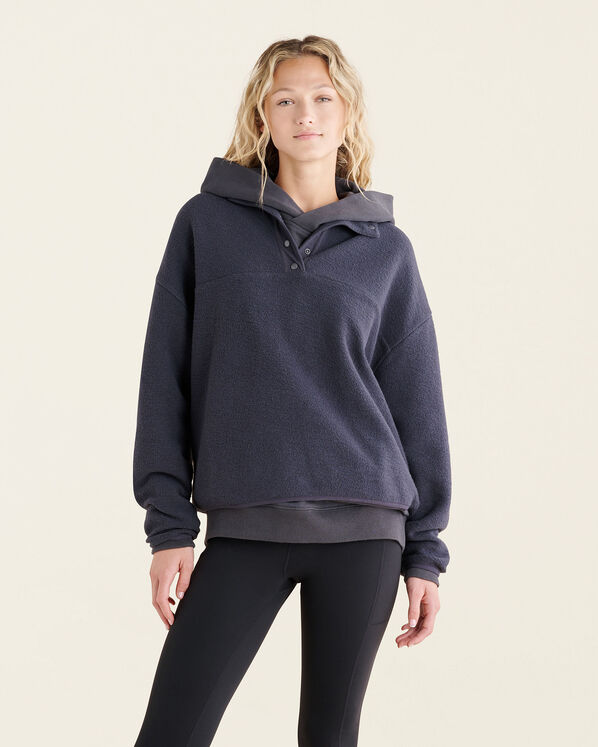 Trail Fleece Snap Mock Sweatshirt