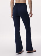 Legging sport &eacute;vas&eacute; en tricot