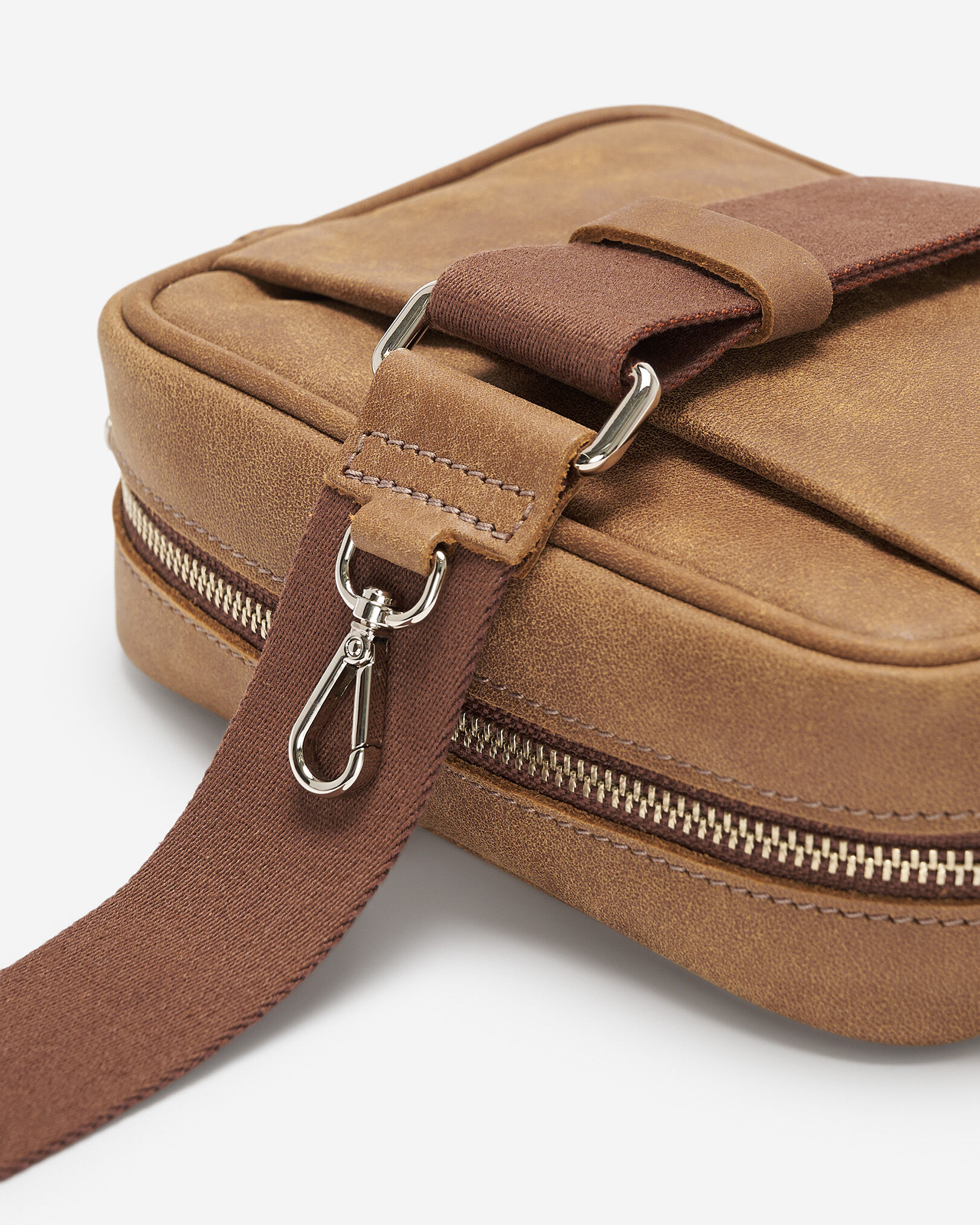 Roots leather crossbody bag shop