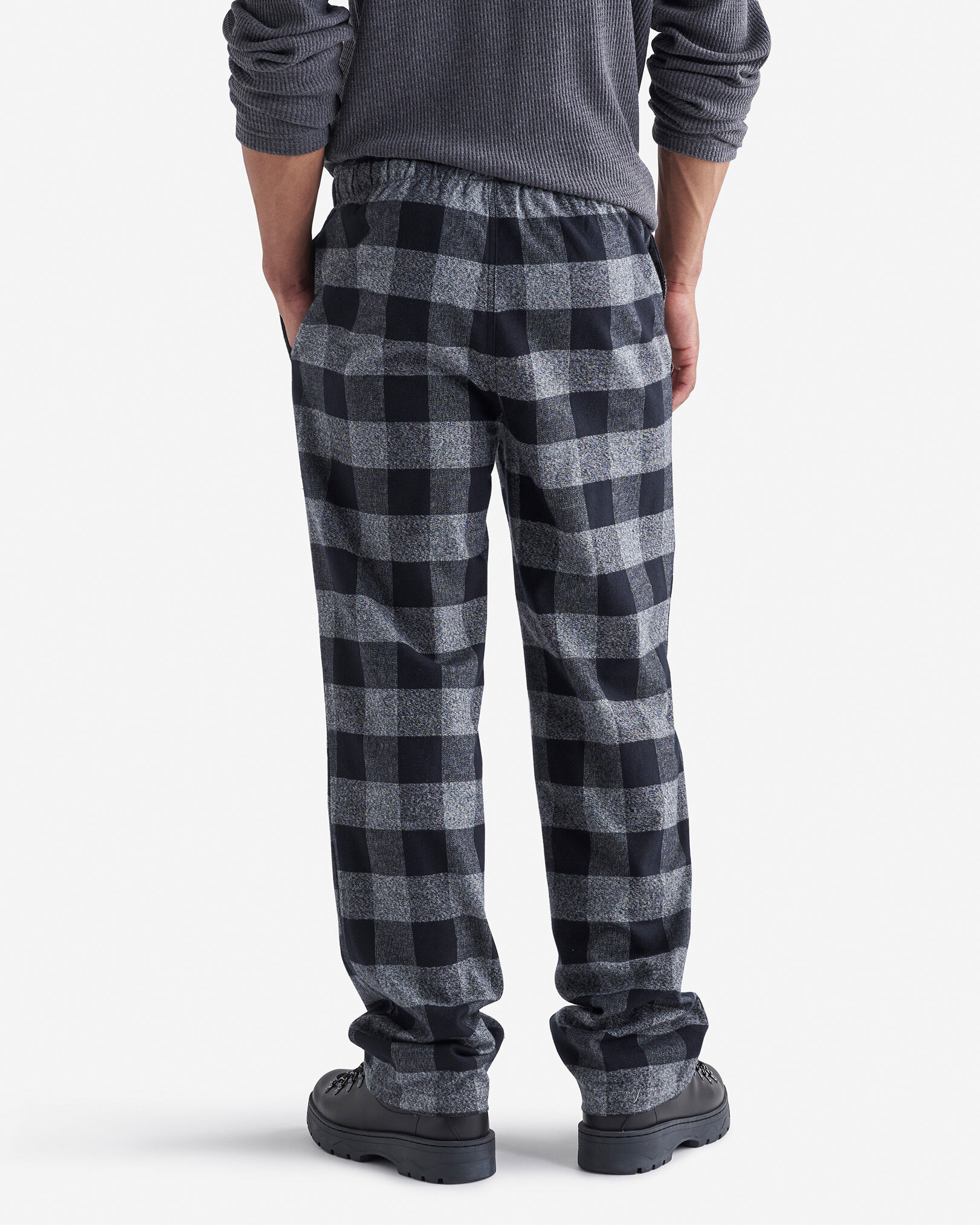 Roots Men s Park Plaid Pajama Pant in Salt Pepper