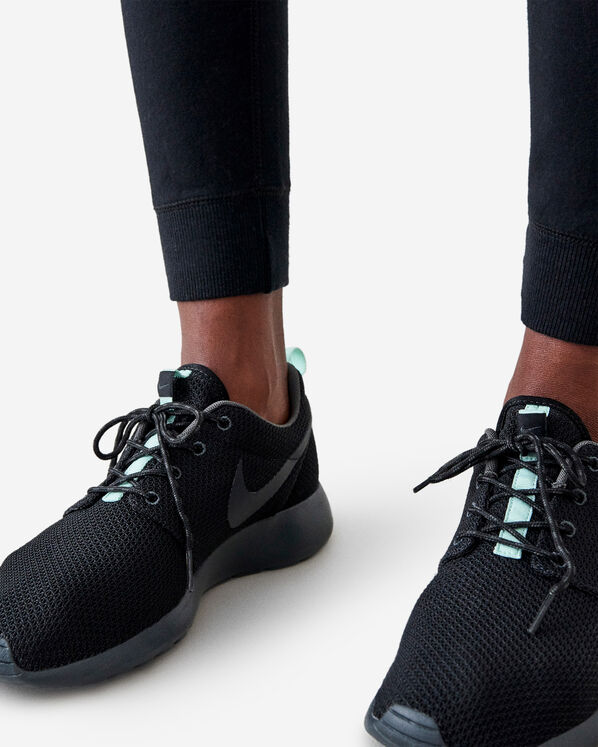 Cozy Fleece Skinny Sweatpant