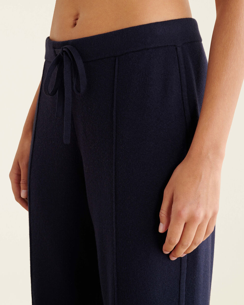 Luxe Pintuck Pant