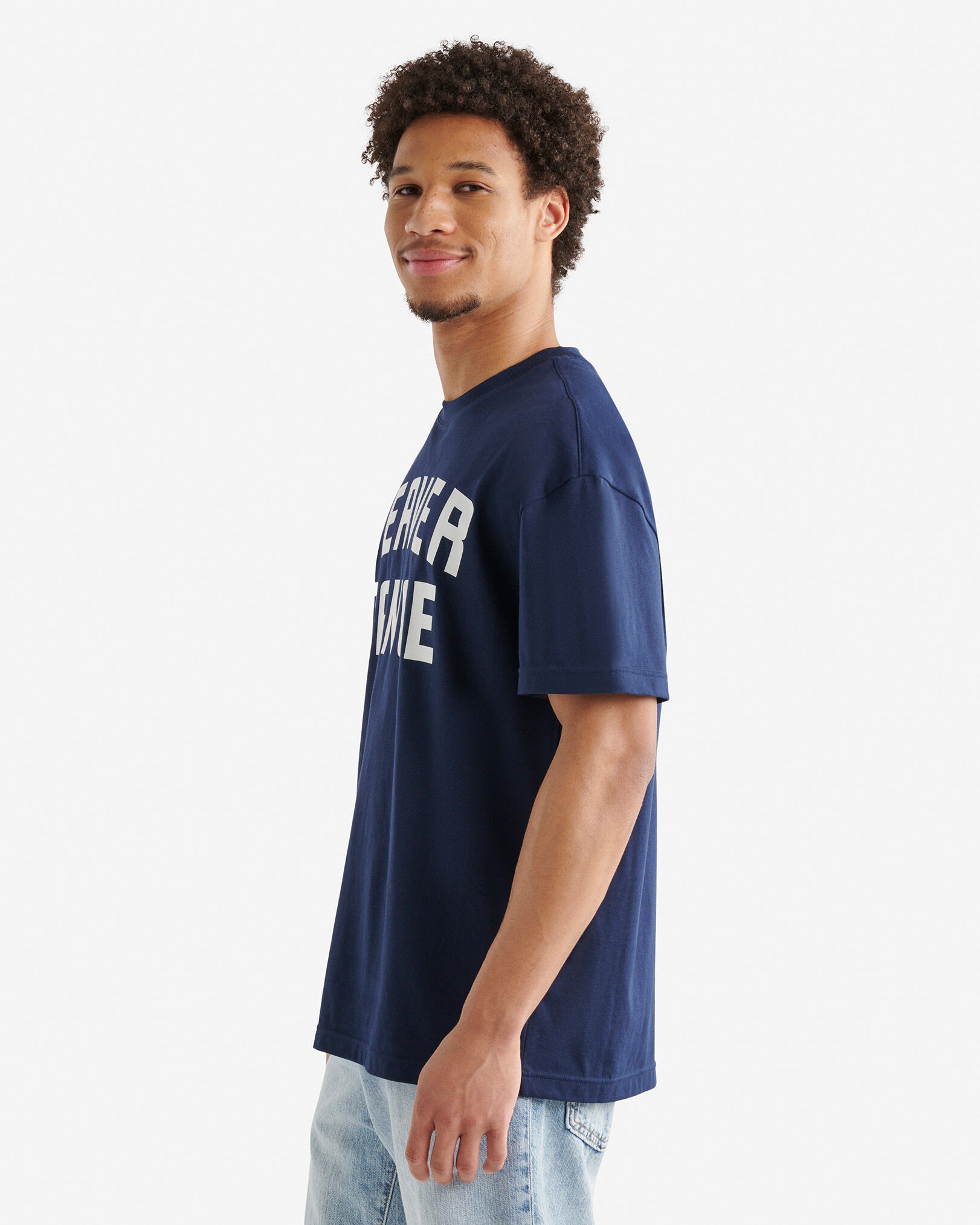Mens Beaver Canoe Relaxed T-Shirt