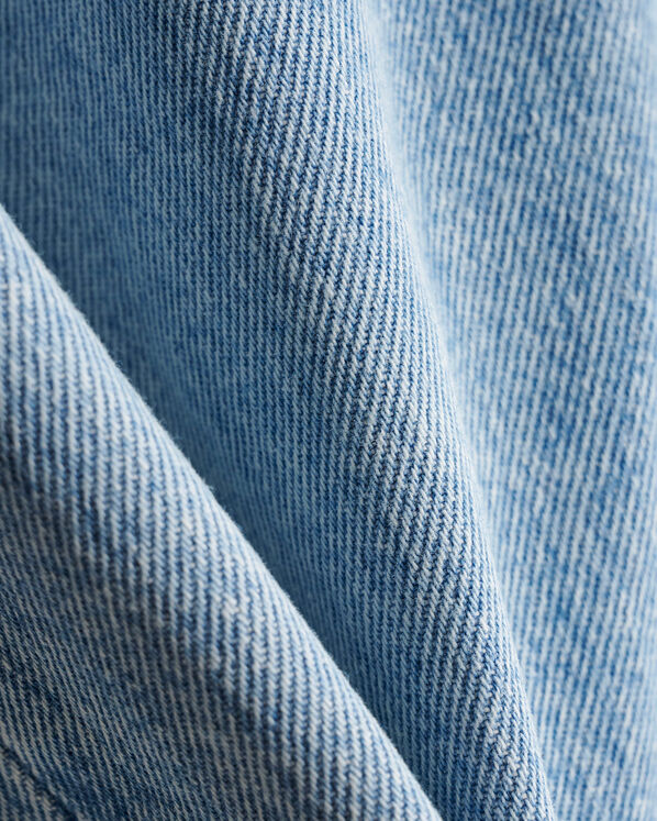 Jupe à taille haute et fente arrière Levi's pour femmes  Jupe à taille haute et fente arrière Levi's pour femmes