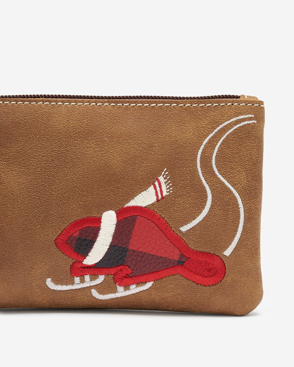 Skating Beaver Pouch Tribe