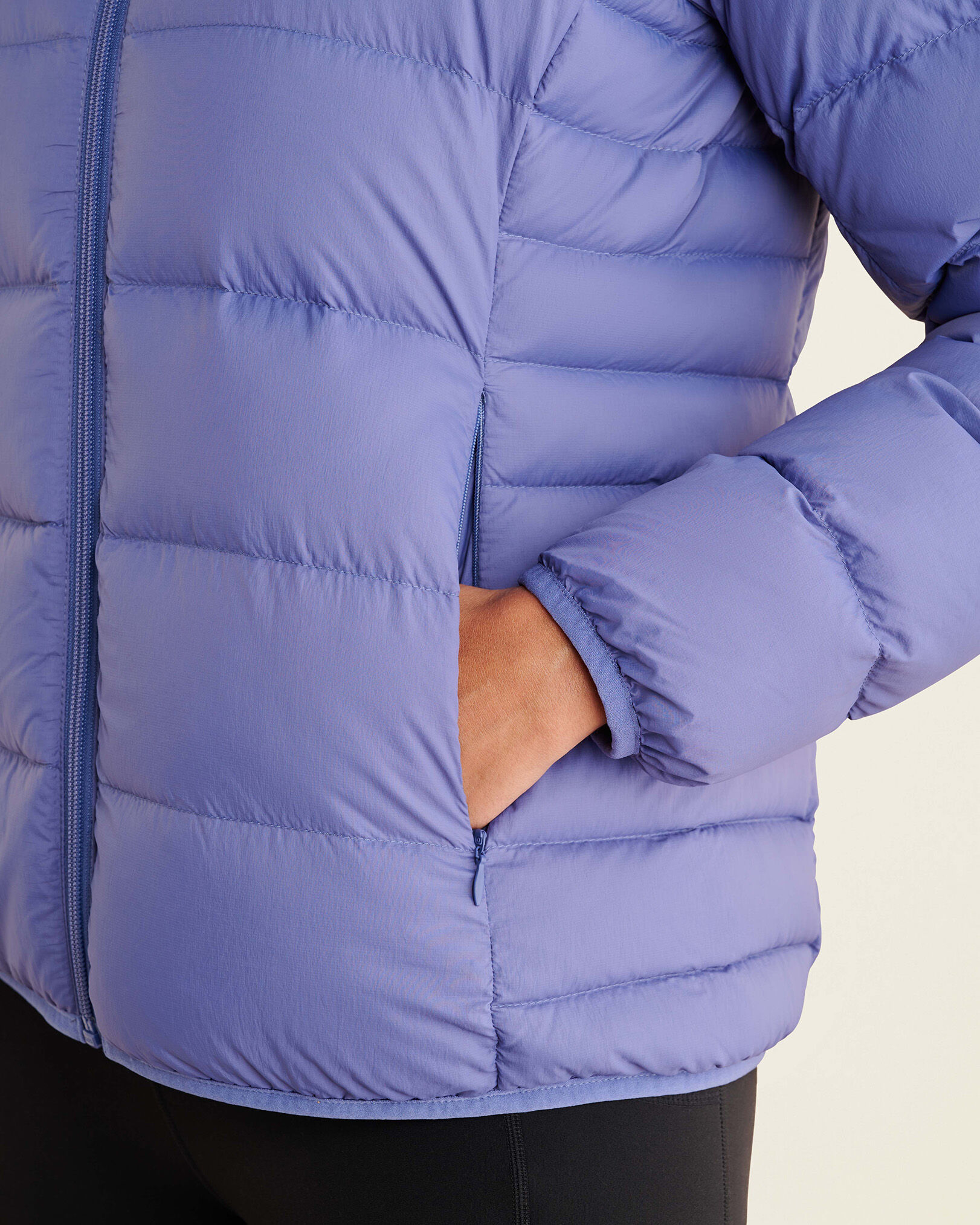 Roots packable jacket discount