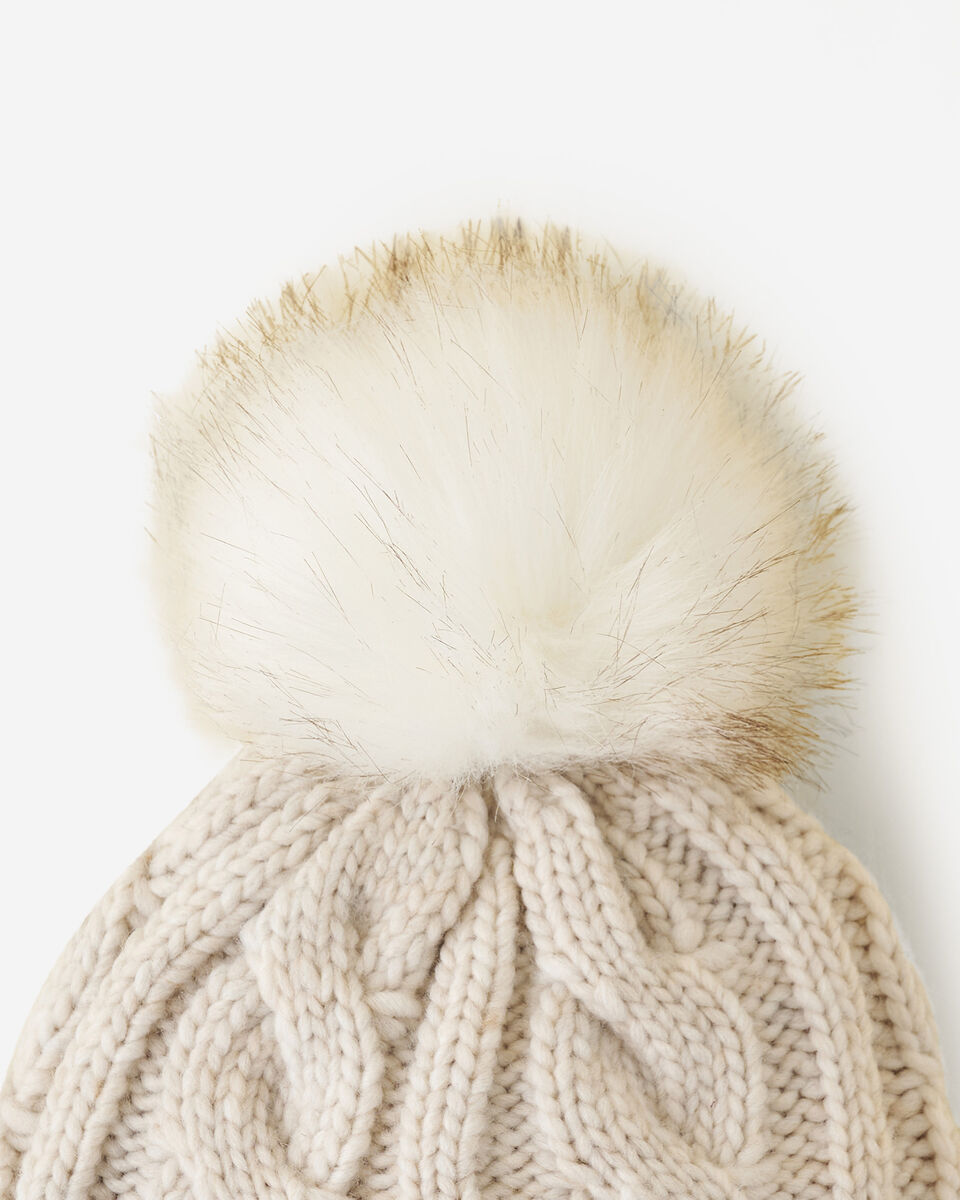 Olivia Cable Toque