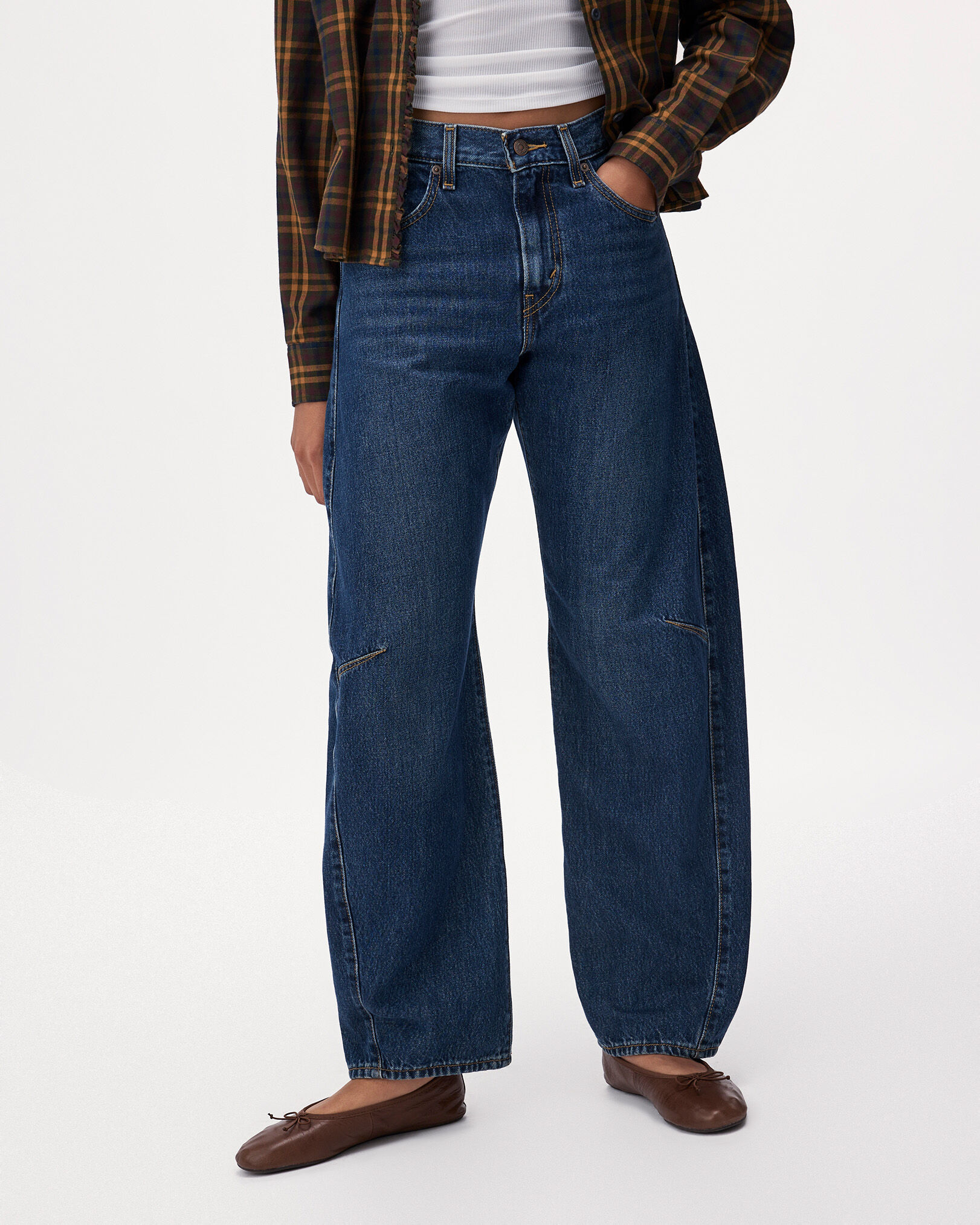 Levi's® Womens Cinch Barrel Jeans