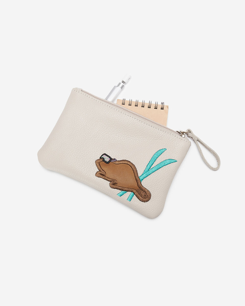 Skiing Beaver Pouch Cervino