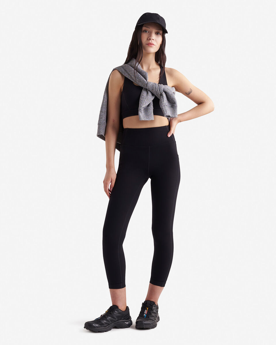 Restore Capri Pocket Legging