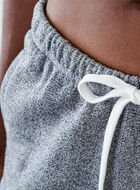 Pantalon court en molleton ajusté à cheville côtelée (entrejambe : 26 po)