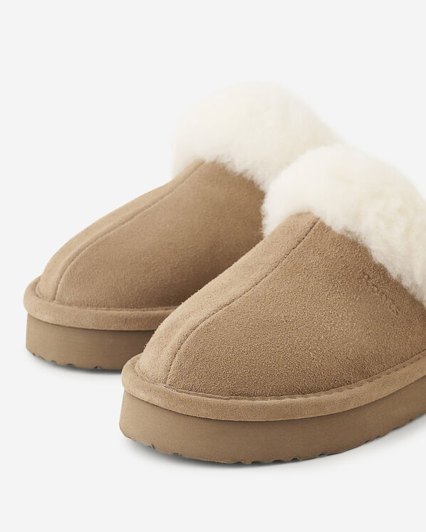 Womens Shearling Platform Slipper