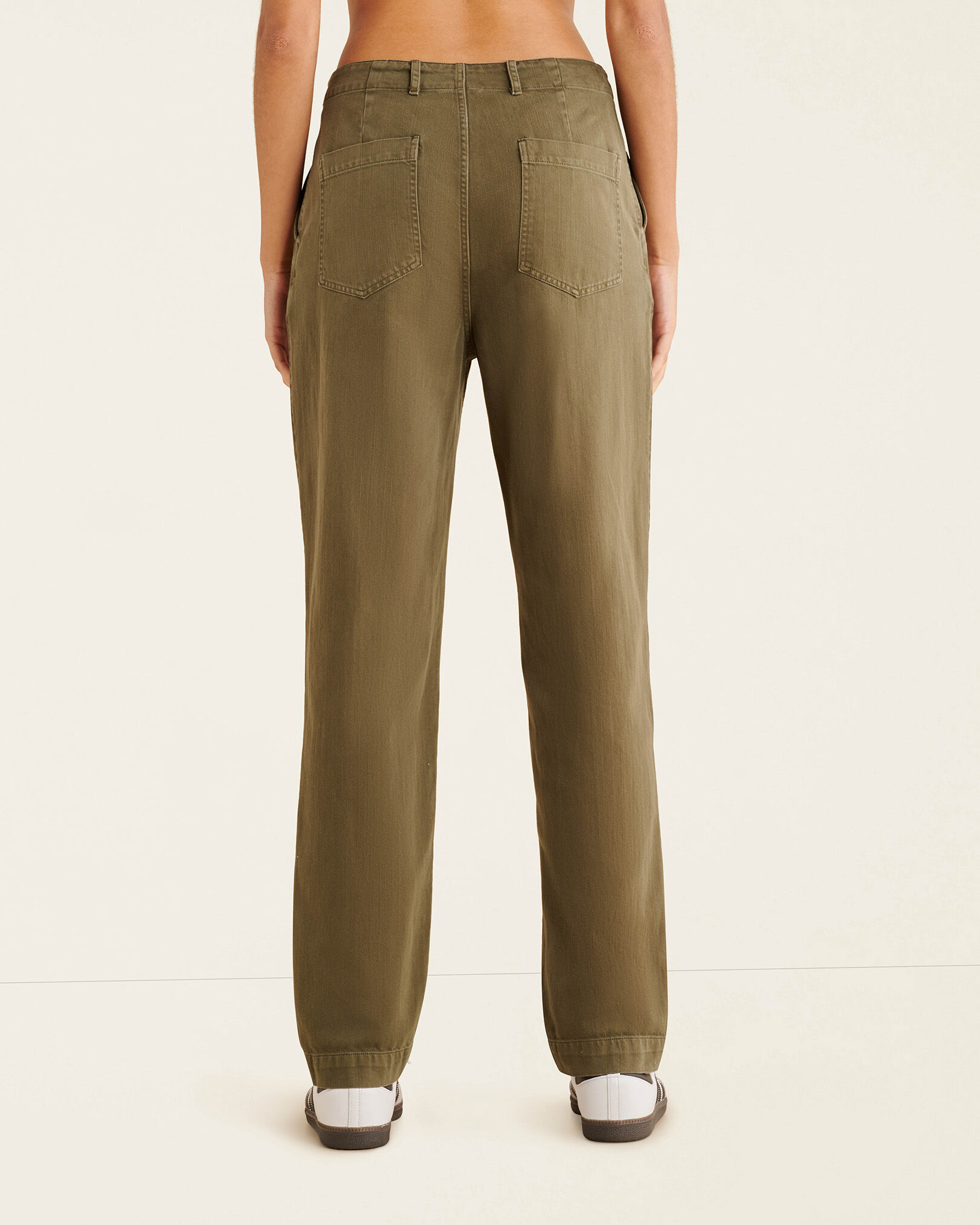 Soft Twill Barrel Pant
