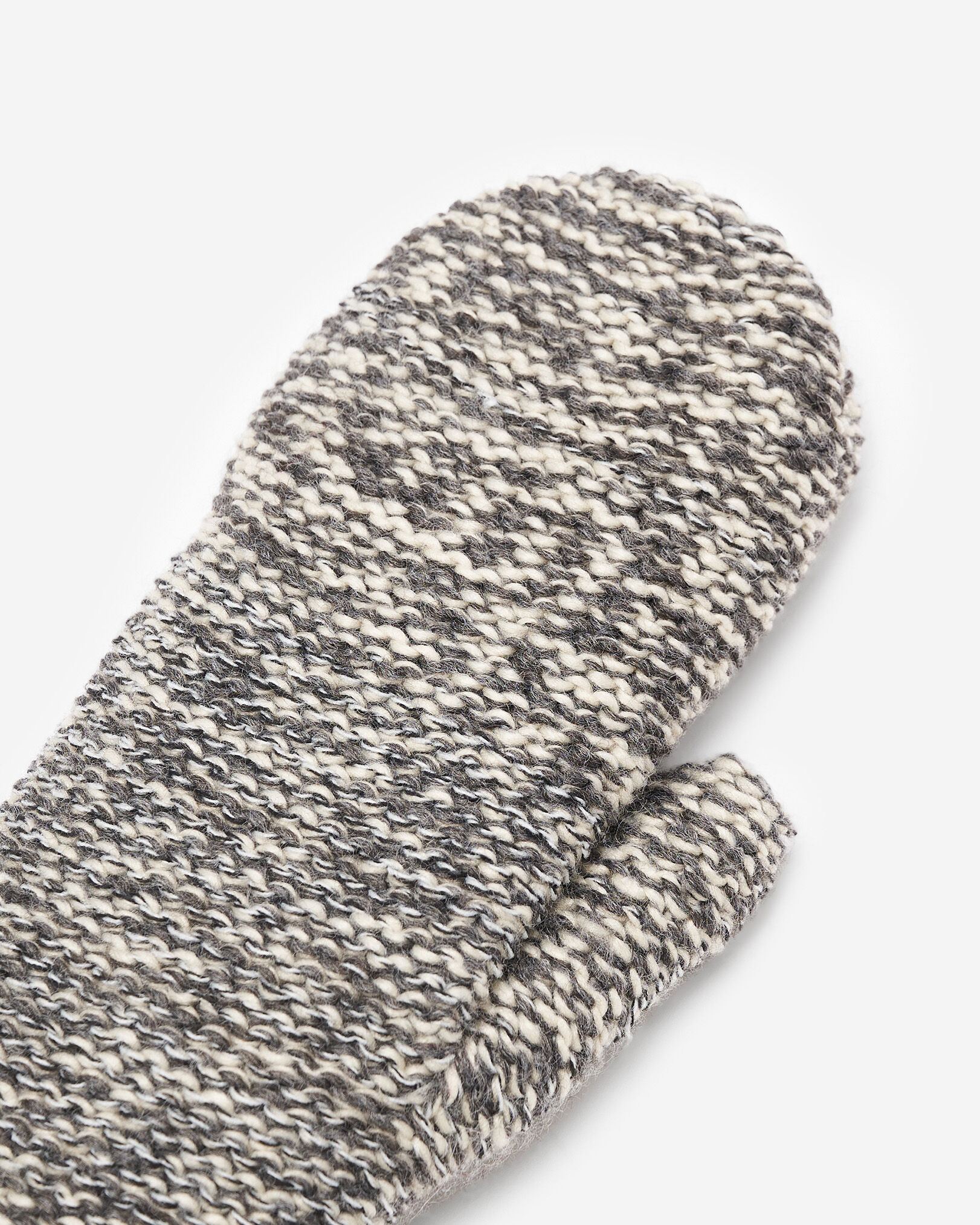Chunky Cabin Mitten