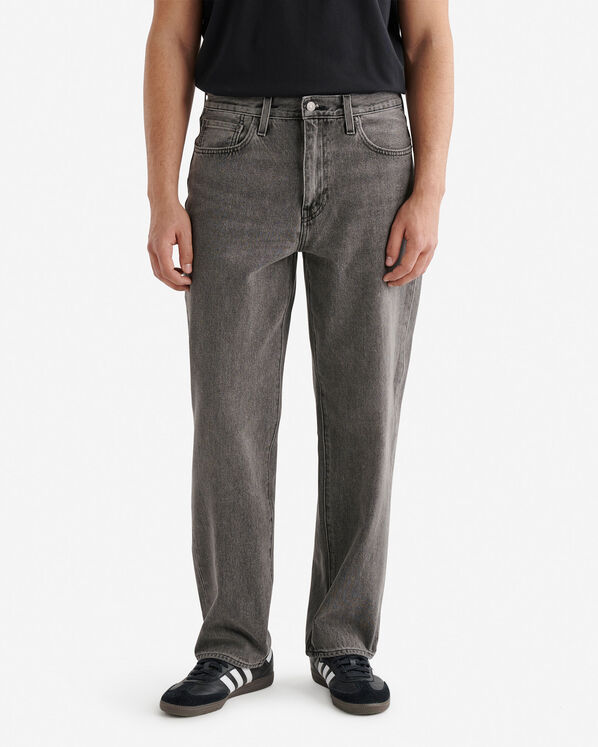 Jean jambe droite ample Levi's 568 pour hommes