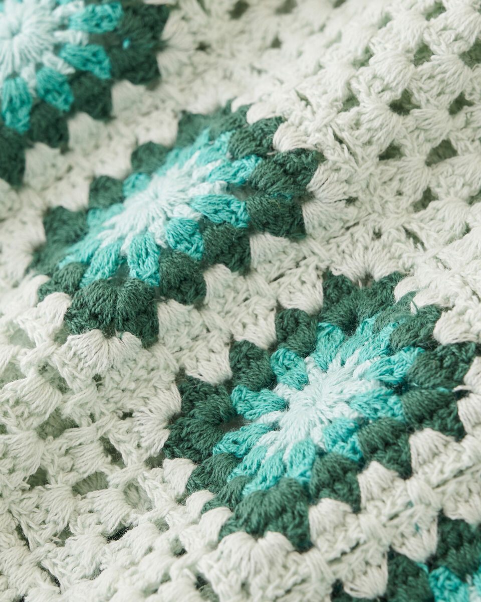 Sombrio Crochet Buttondown