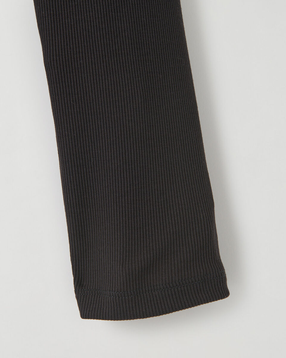 Fine Rib Turtleneck Top