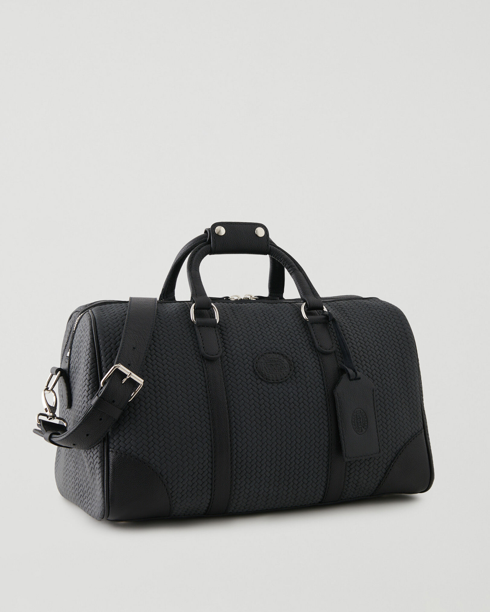 Roots overnight sale bag