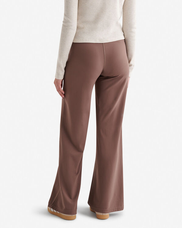 Restore Wide Leg Legging