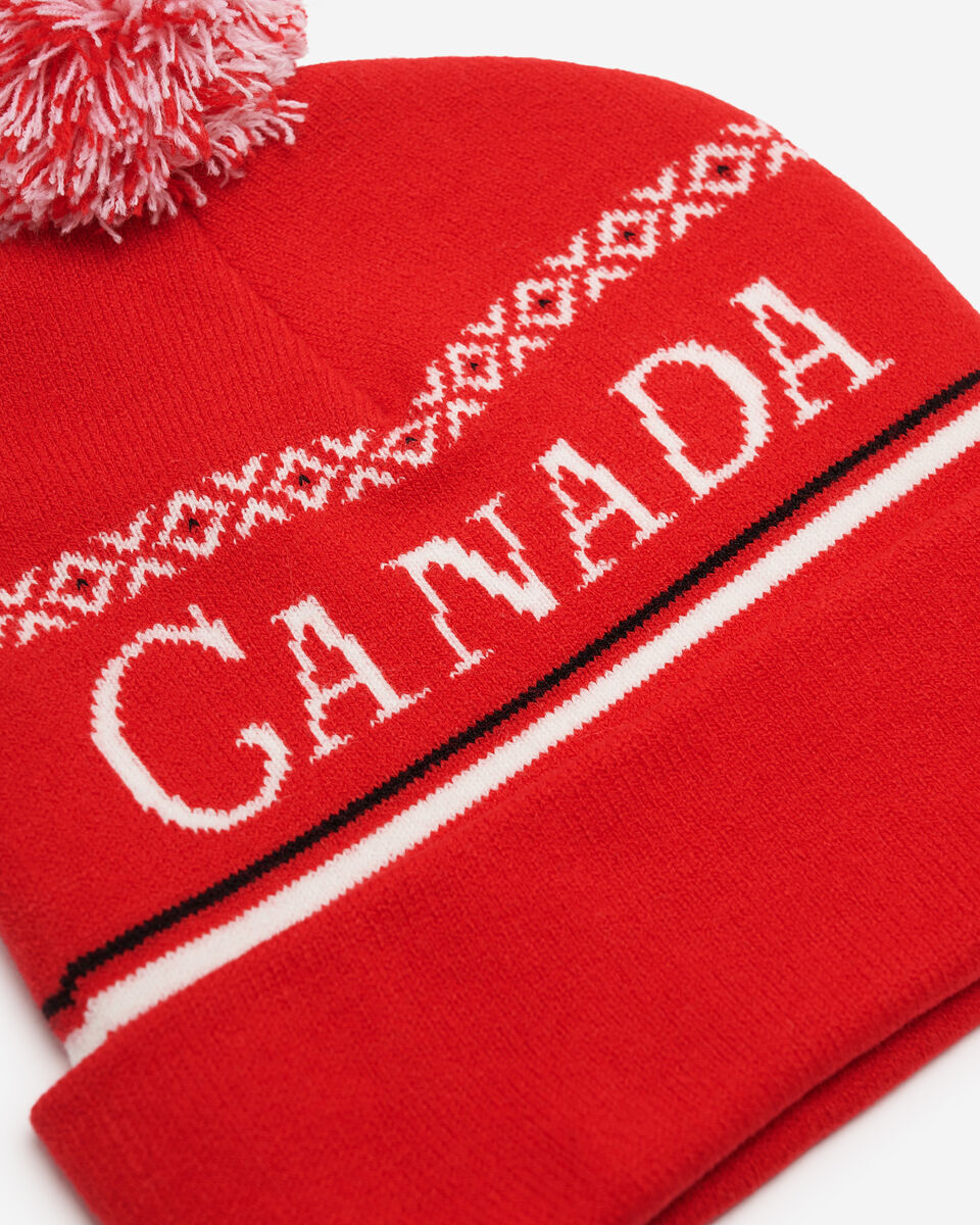 Canada Intarsia Toque