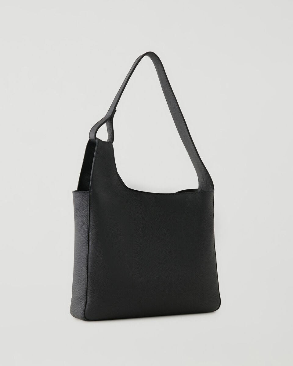 Asymmetrical Bag Cloud