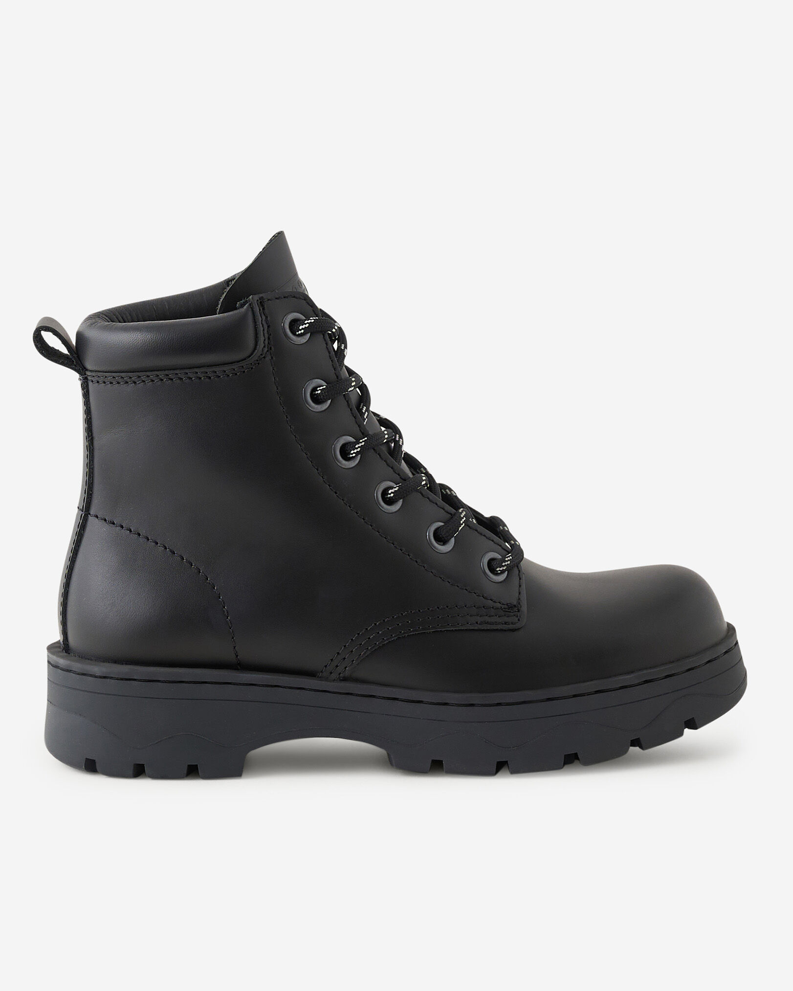 Roots sales & boots
