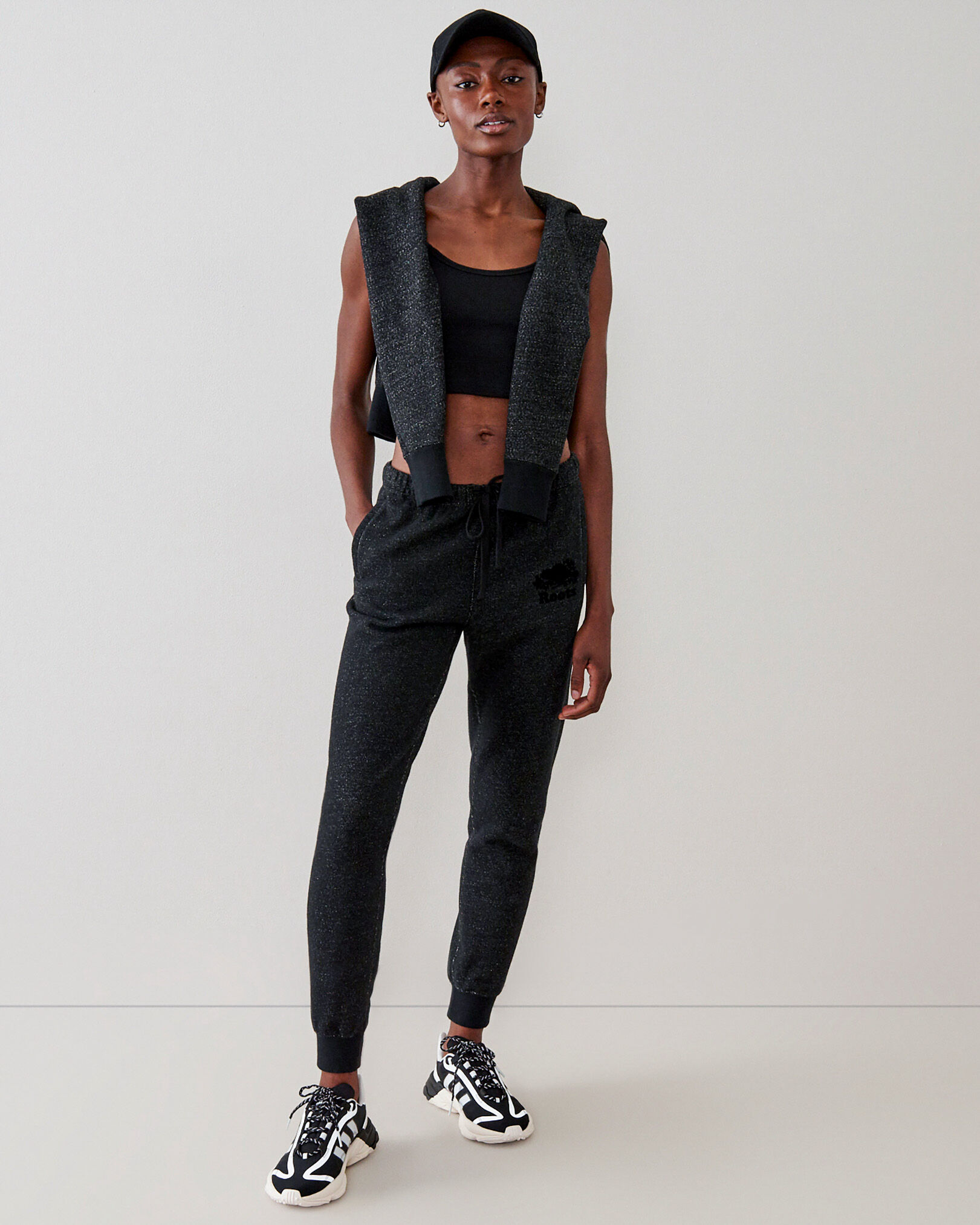 Roots Slim Cuff Sweatpant Short 26 Inch Inseam in Black Pepper