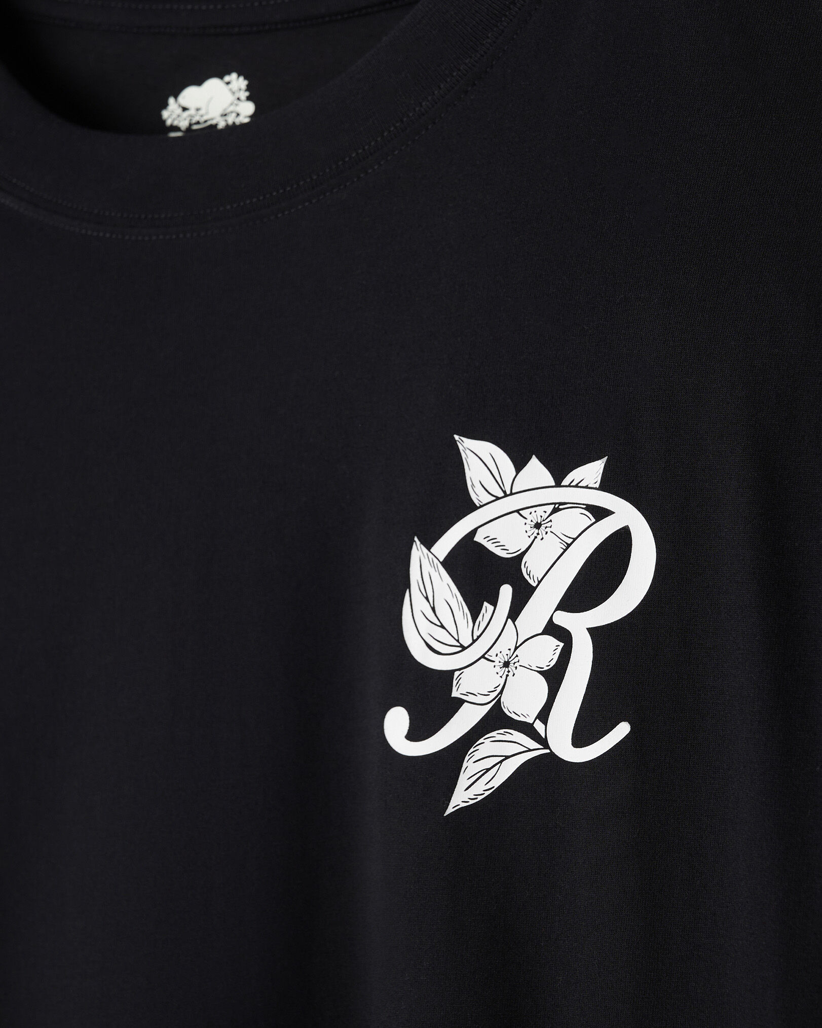 Mens Studio Graphic Long Sleeve T-Shirt