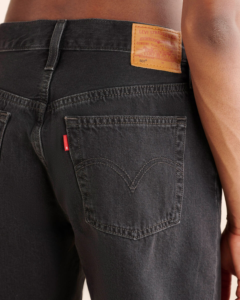 Levi’s 501 Mid Thigh Short