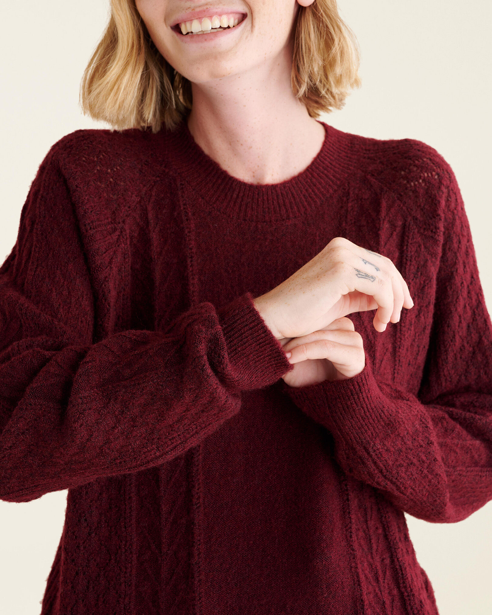 Burgundy roots sweater top