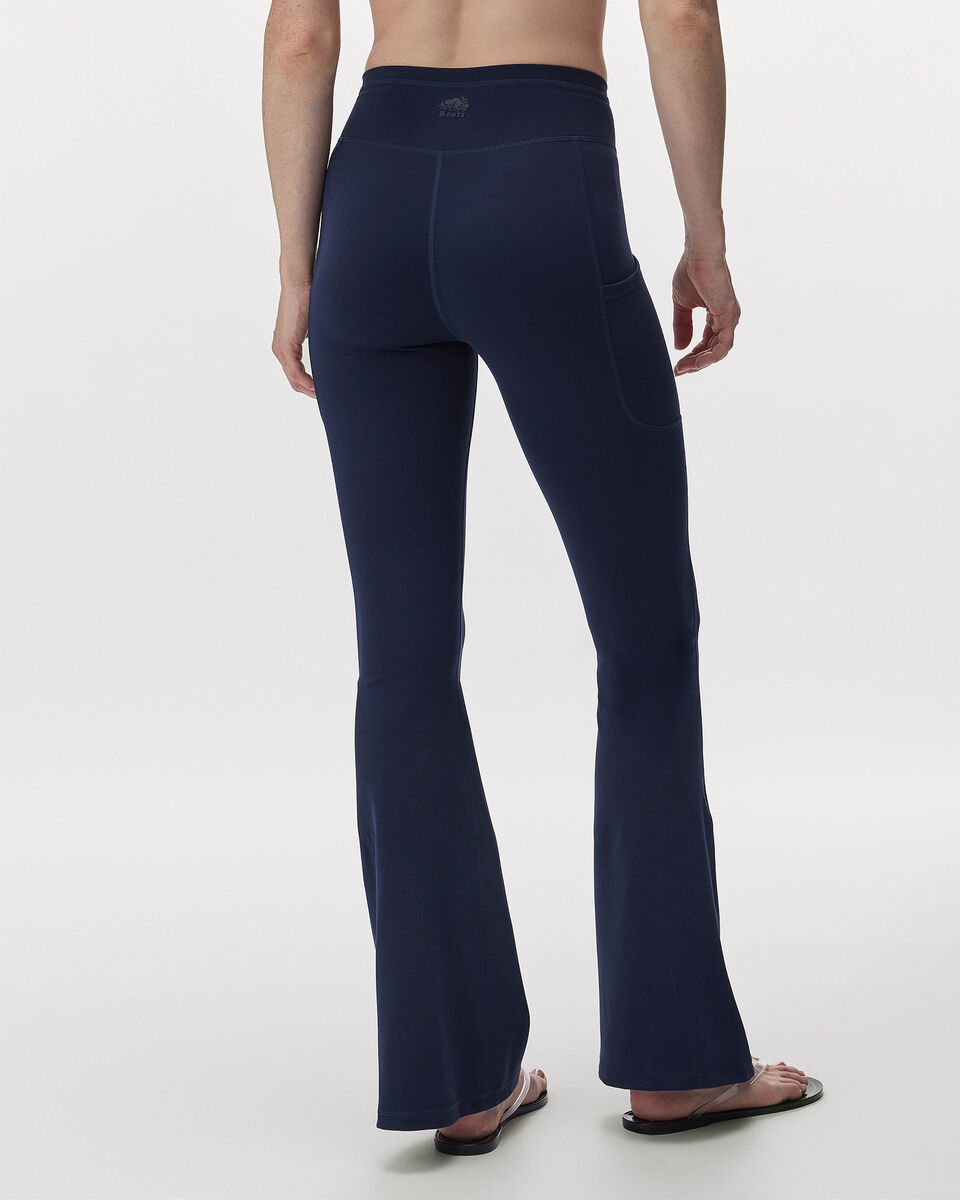 Active Knit Flare Legging