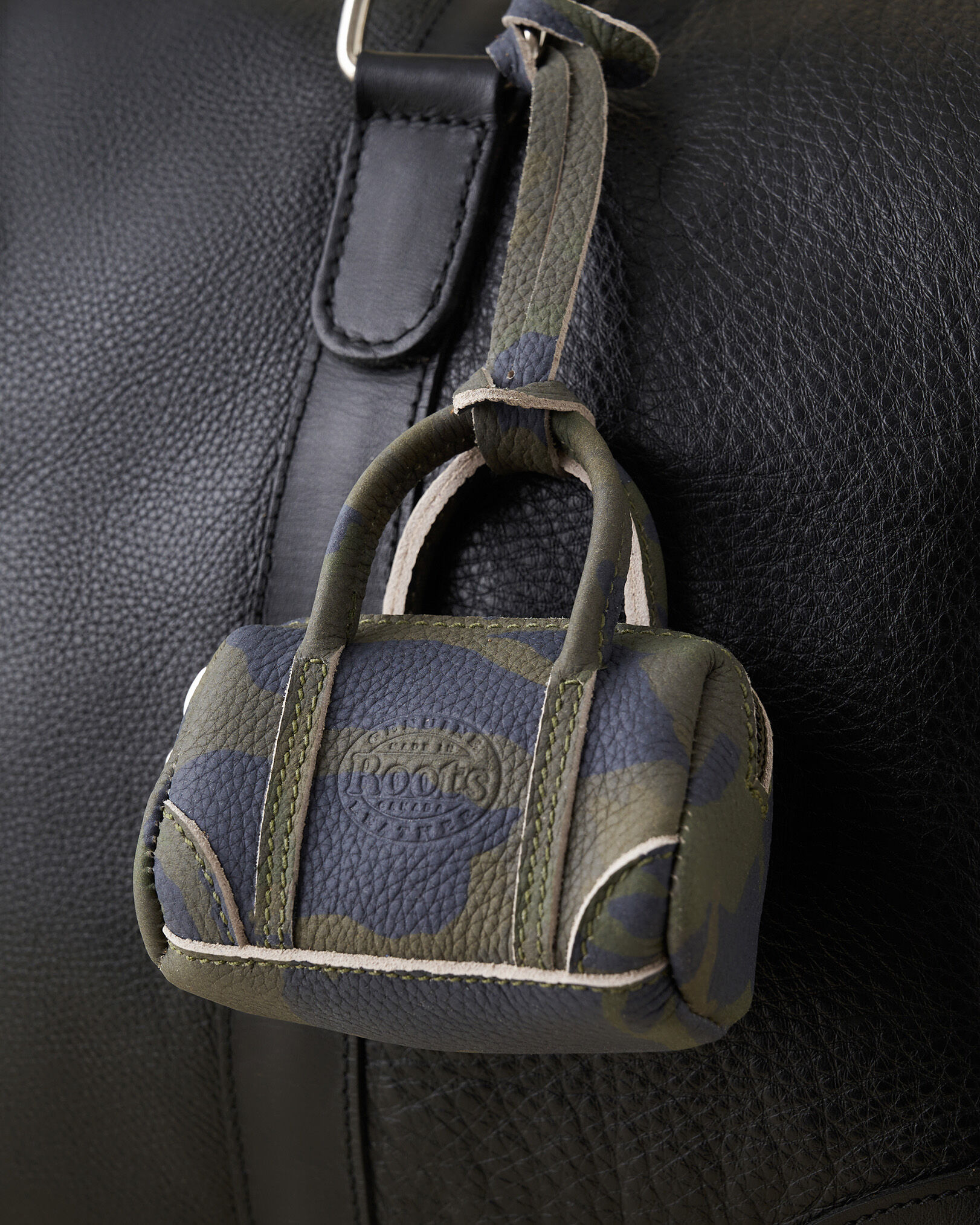 Breloque Sac Banff en cuir suprarecyclé