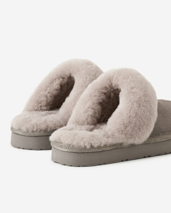 Womens Shearling Platform Slipper