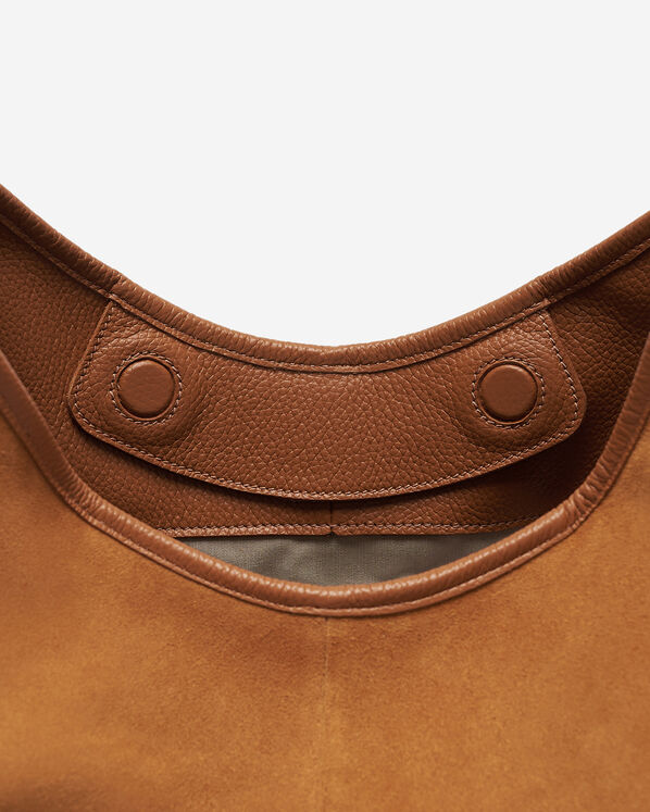 Jacq Shoulder Bag Suede