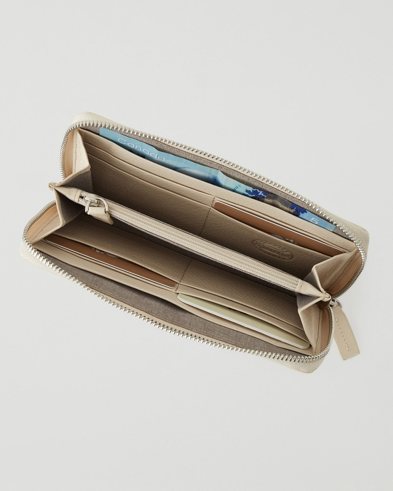 Zip around clearance clutch wallet