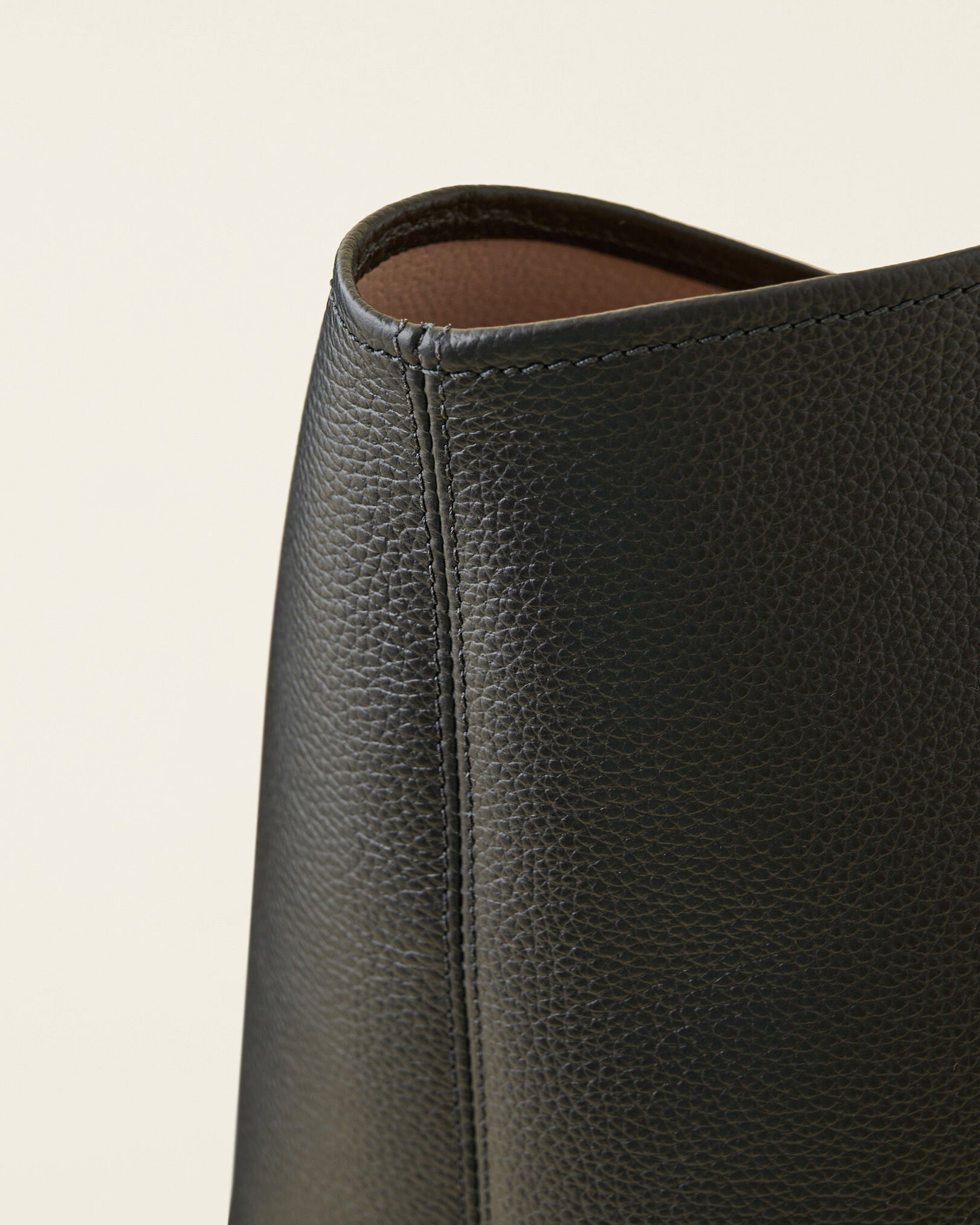 Carryall Tote Cervino