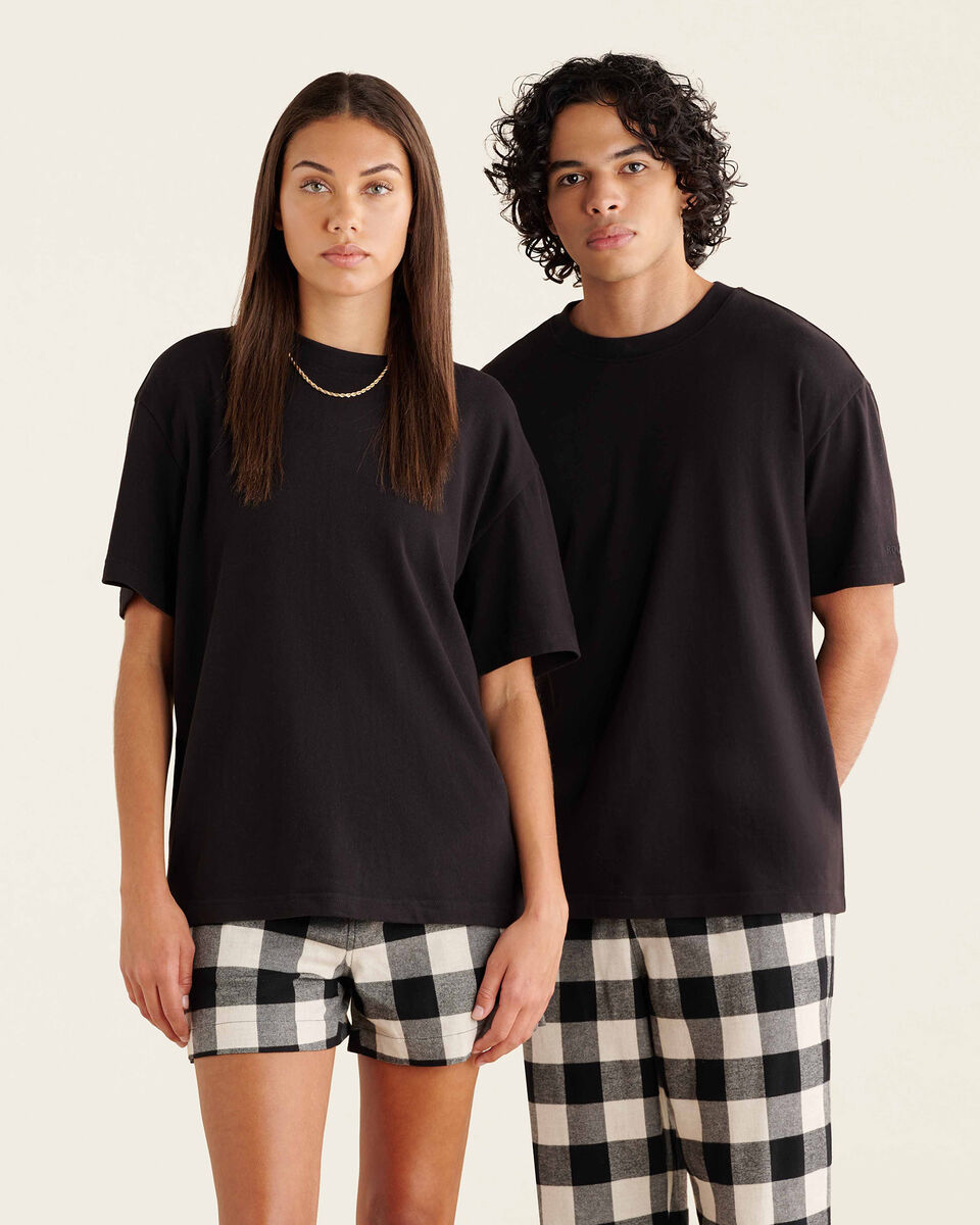 One T-Shirt Gender Free