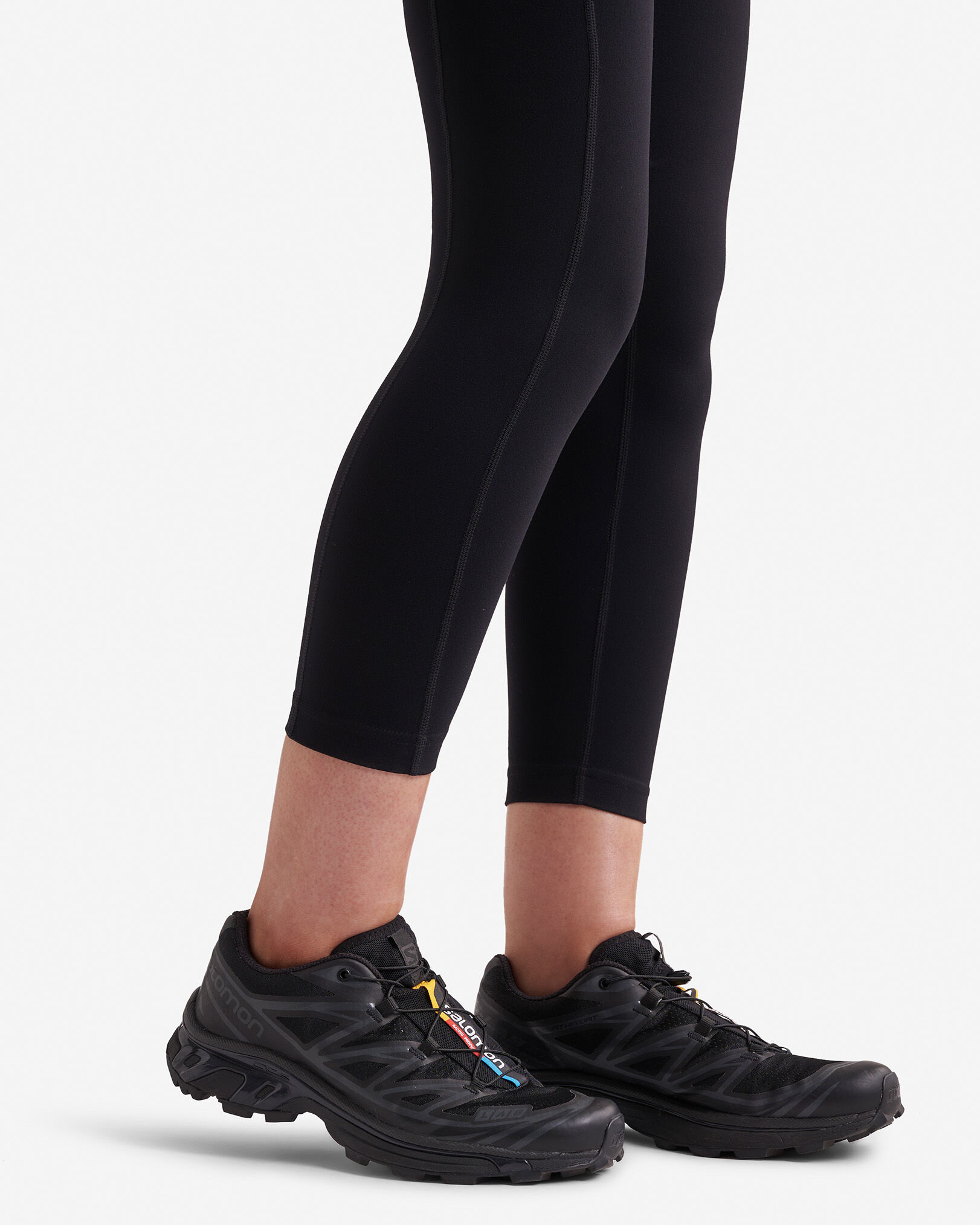Restore Capri Pocket Legging
