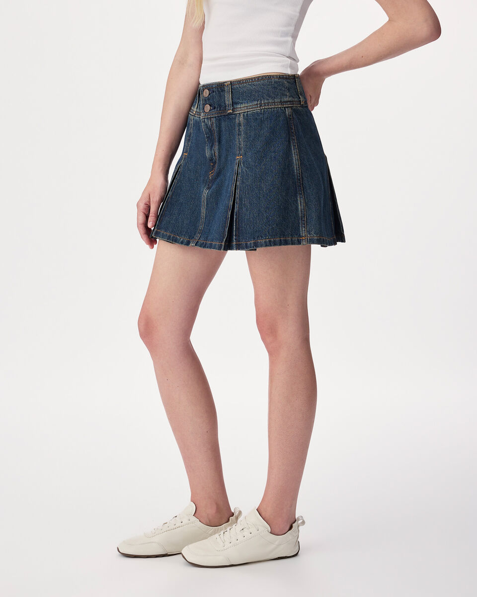 Levi's&reg;  Inverted Pleat Mini Skirt