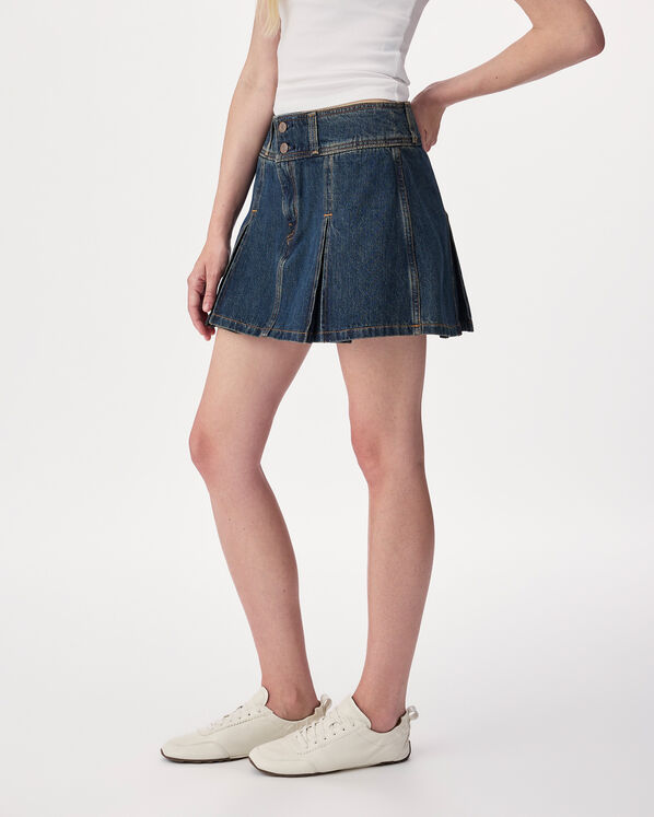 Levi's&reg;  Inverted Pleat Mini Skirt