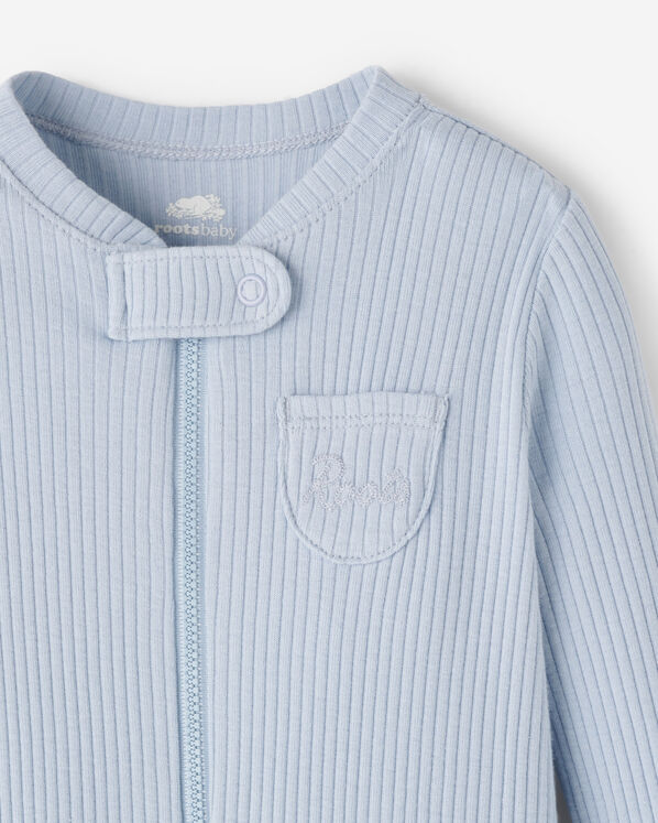 Roots Baby's First Pocket Sleeper Roots Baby's First Pocket Sleeper