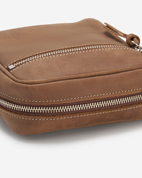 Sac &agrave; bandouli&egrave;re essentiel en cuir Tribe