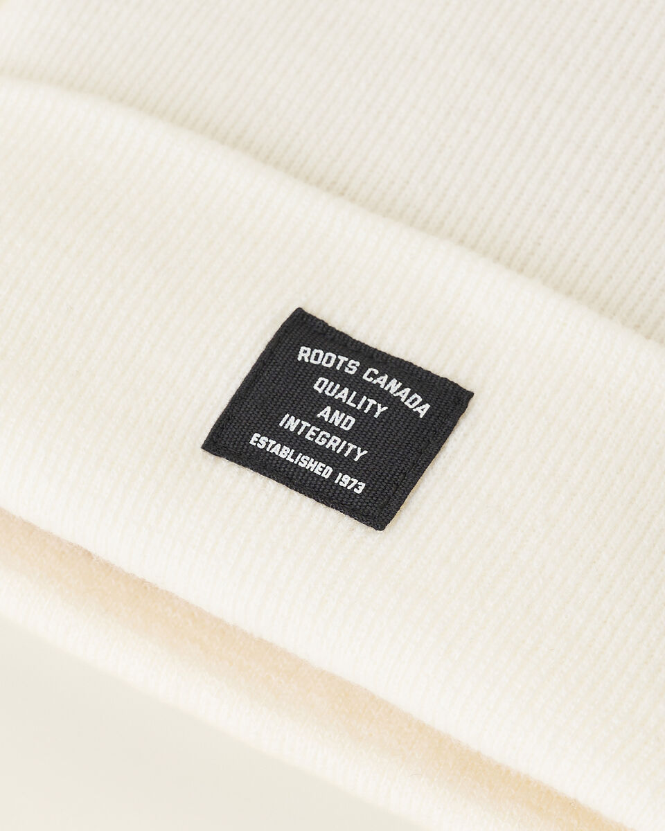 Bracebridge Tall Toque