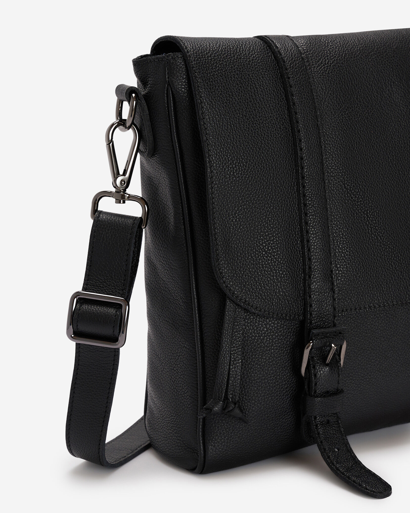 Modern Satchel Cervino Breifcases and Messengers Roots