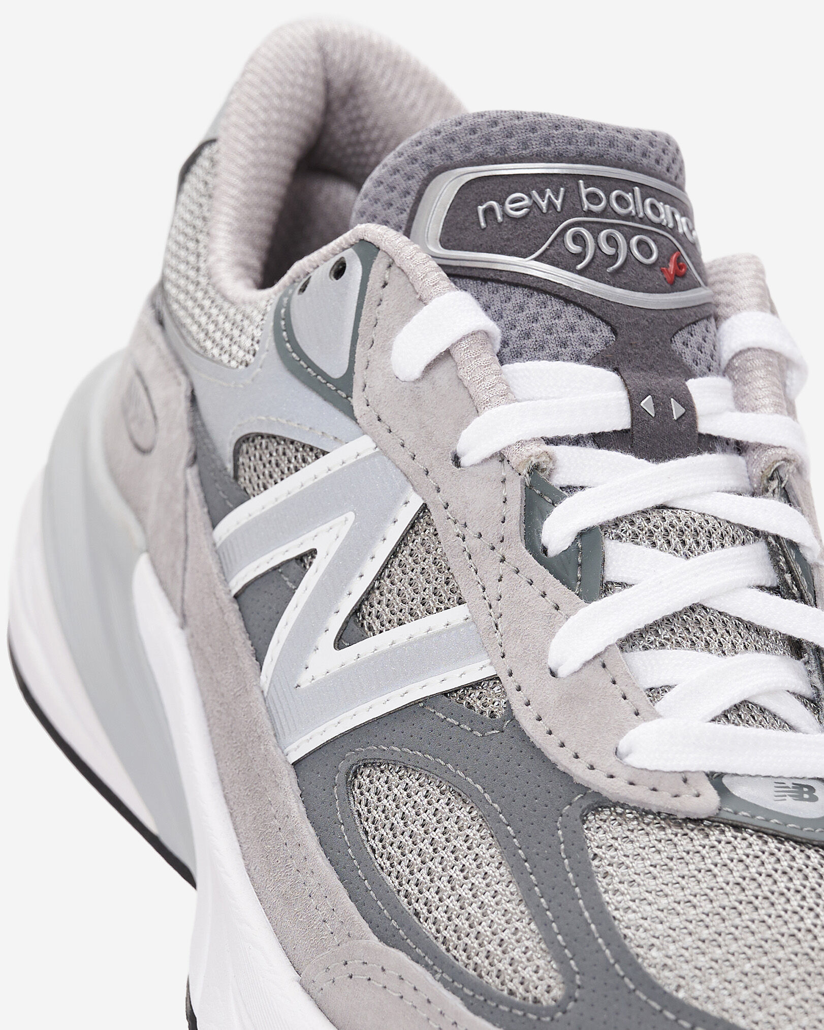 Roots Men s New Balance 990 in Grey Grey